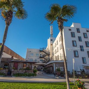 Pismo Beach Hotel